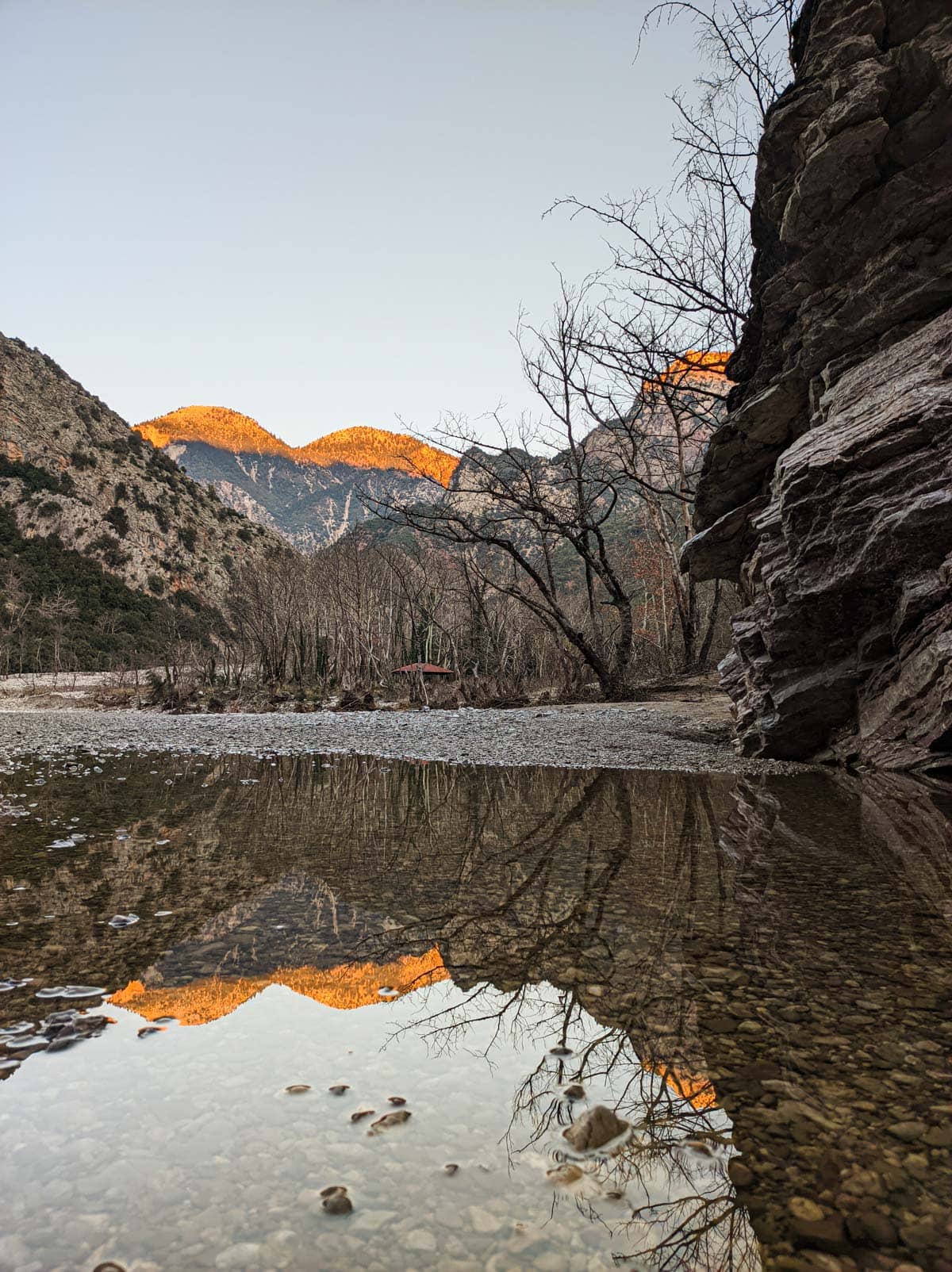 The reflections of the water on the beach of Agia Vlaherna near Kremaston lake.